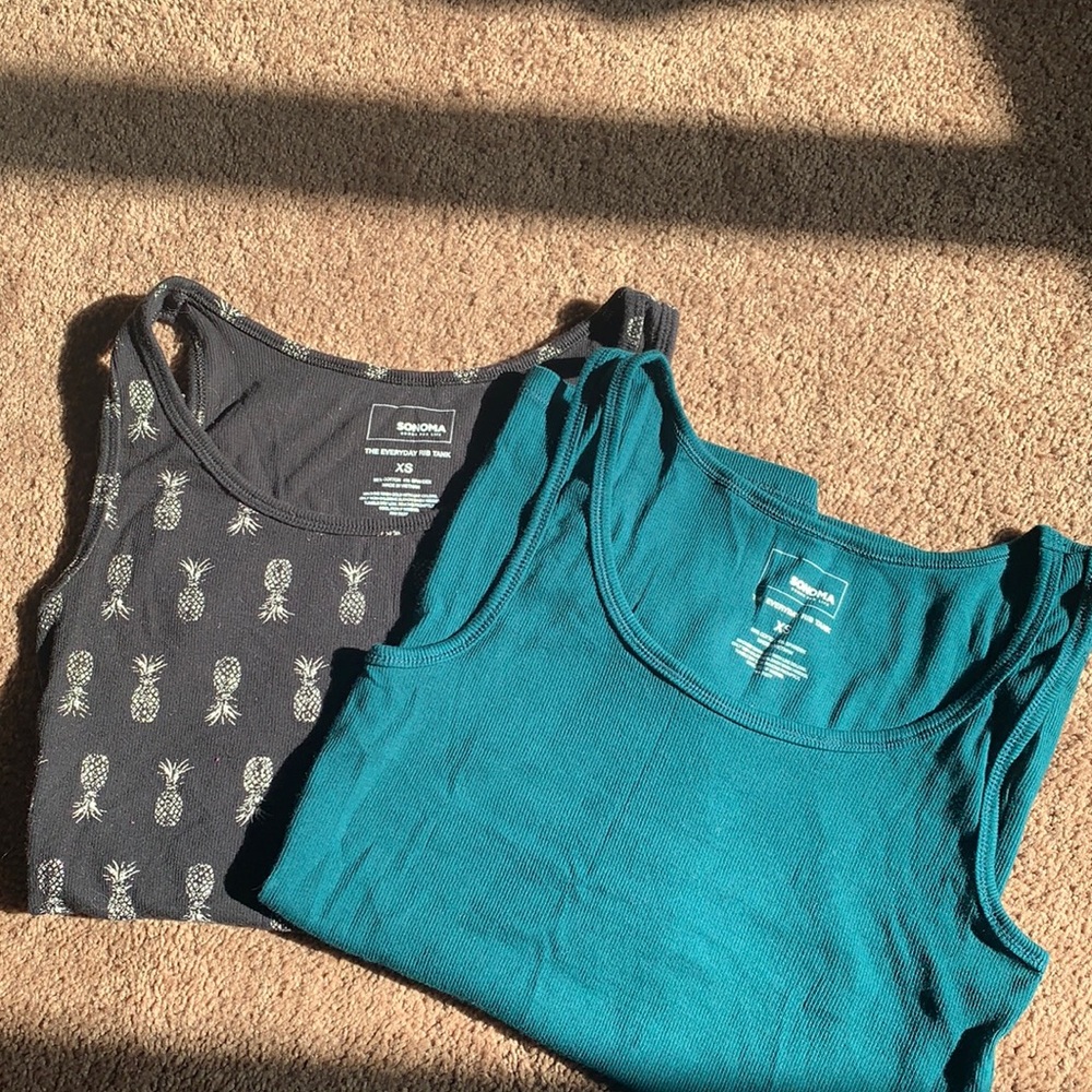 2 for 1! Sonoma Ribbed Tanks XS